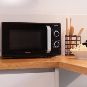 Microondas Cecotec GrandHeat 3050 de 20 litros reacondicionado